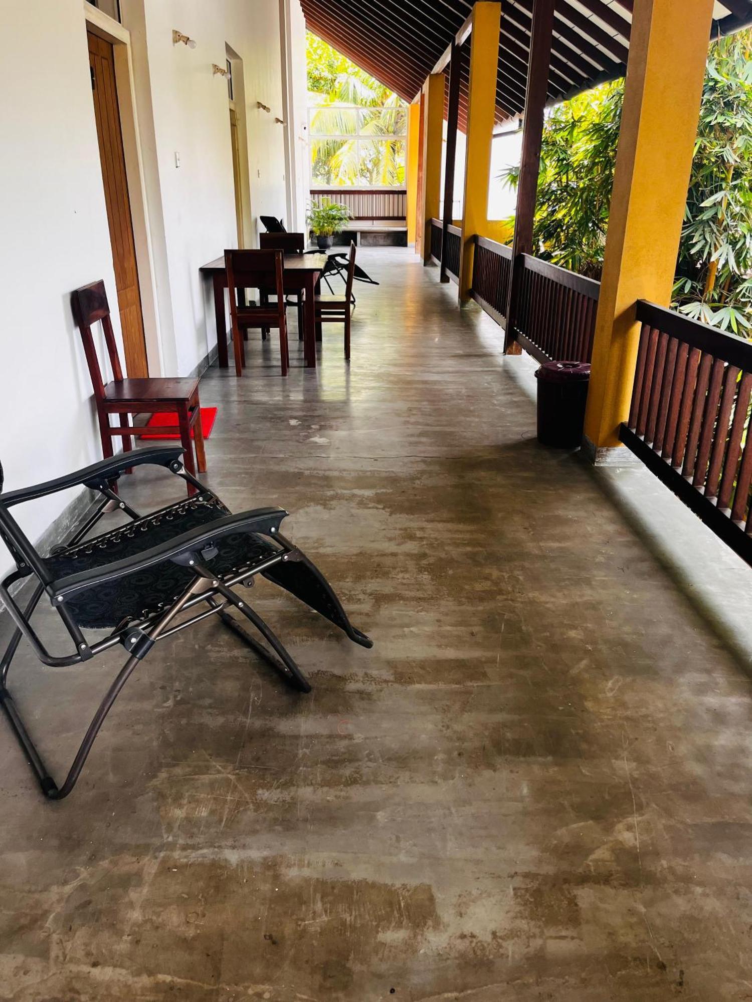 The Hostel 米瑞莎 外观 照片